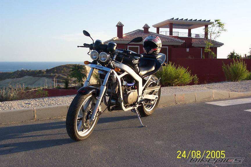 2004 HYOSUNG GT 125 COMET | Picture 521365 motorcycle photo