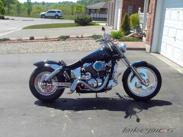 2002 HONDA VT 750 BLACK WIDOW | Picture 524847 motorcycle photo