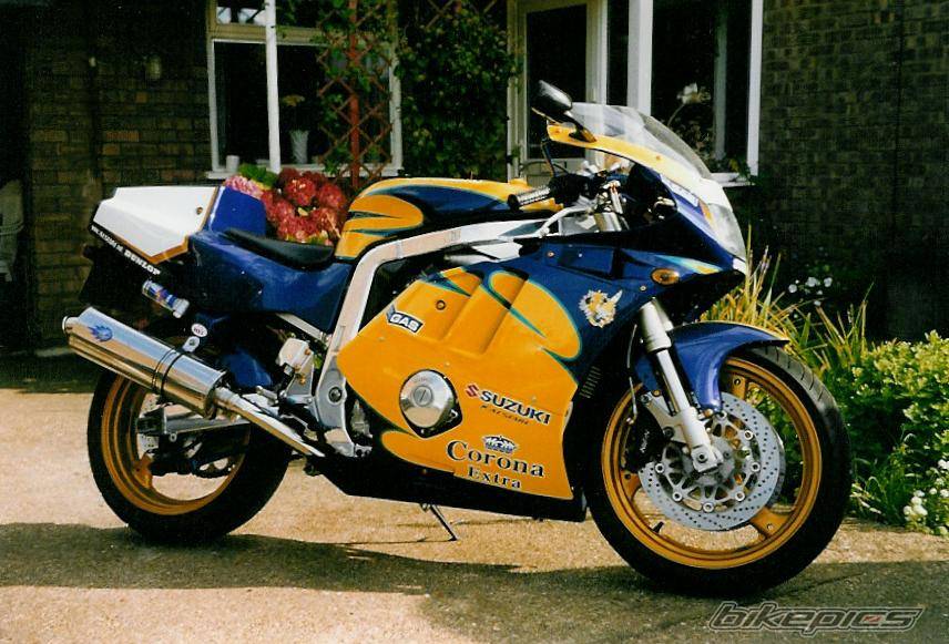 1995 SUZUKI GSX R 400 | Picture 525271 motorcycle photo