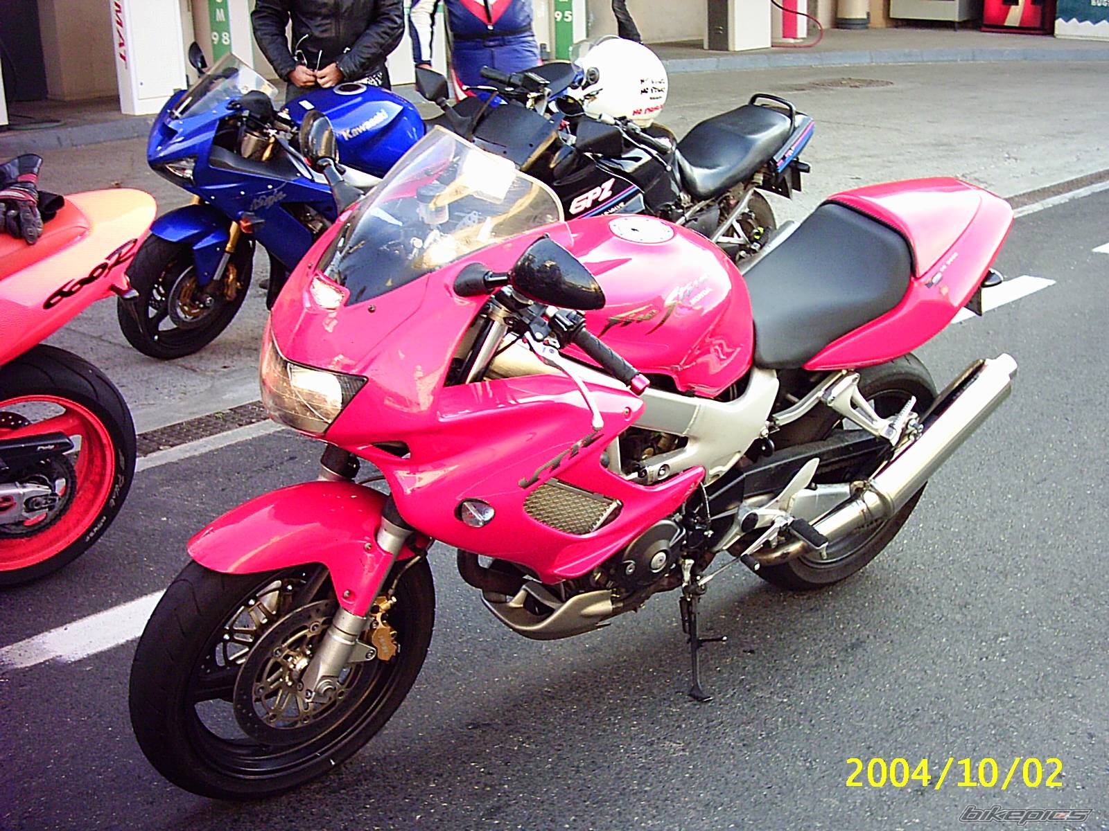 2004 YAMAHA YZF R6 | Picture 528525 motorcycle photo