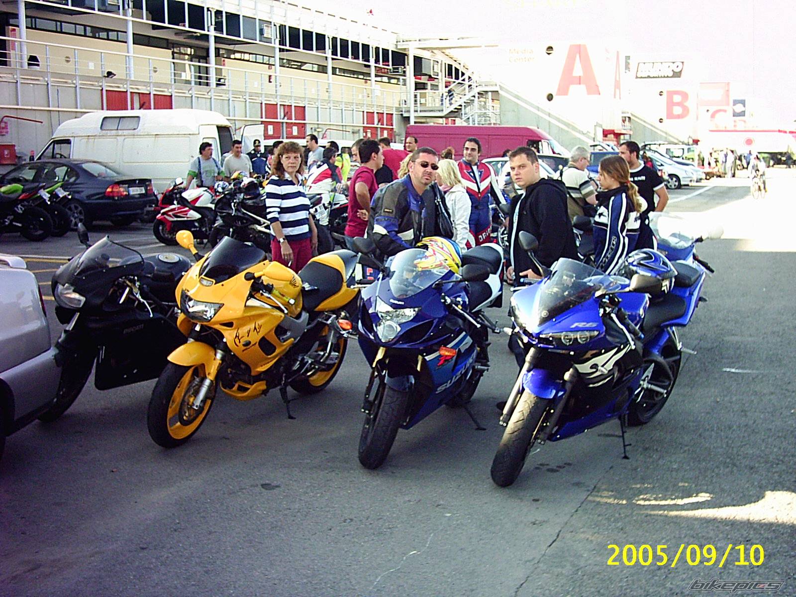 2004 YAMAHA YZF R6 | Picture 528535 motorcycle photo