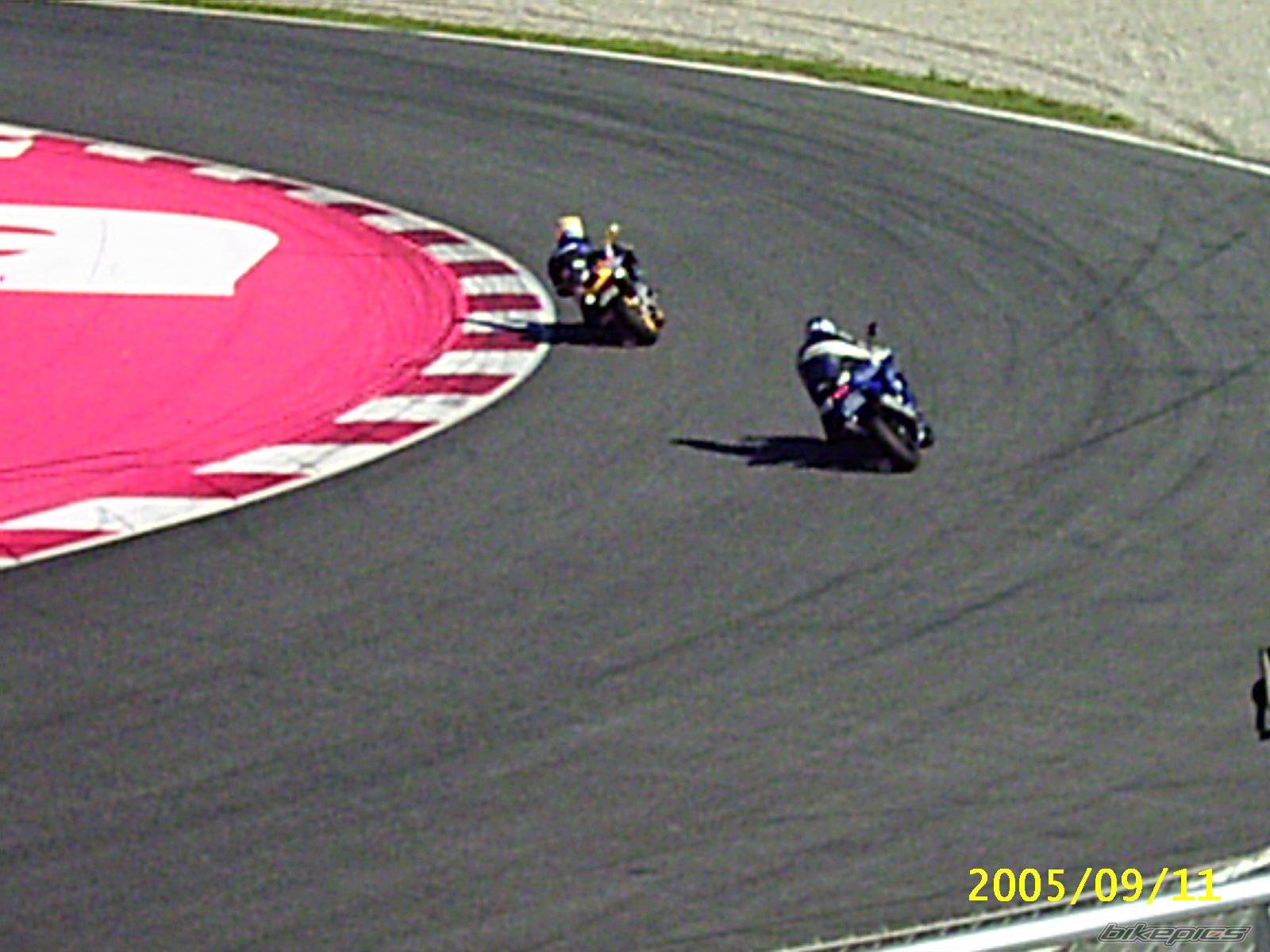 2004 YAMAHA YZF R6 | Picture 528537 motorcycle photo