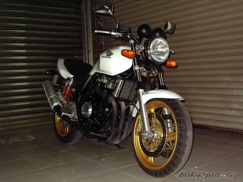 2002 HONDA CB 400 | Picture 528621 motorcycle photo
