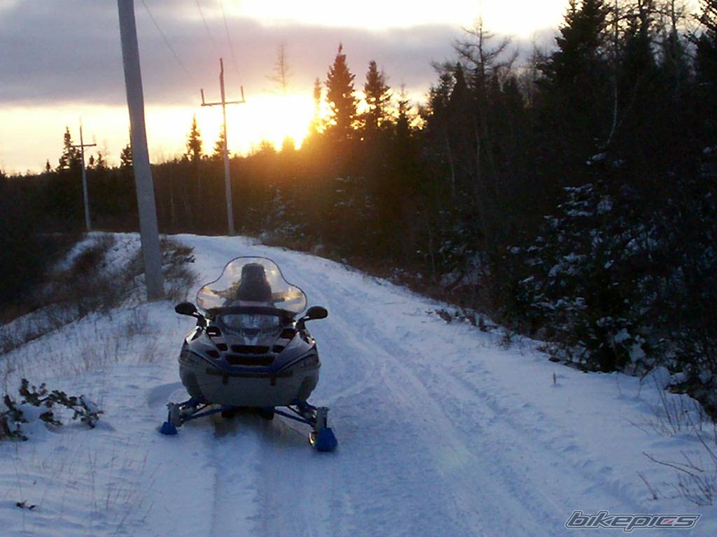 2004 POLARIS 550 EDGE TOURING | Picture 531620 motorcycle photo