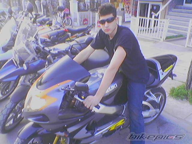2001 SUZUKI GSX R 1000 | Picture 531760 motorcycle photo