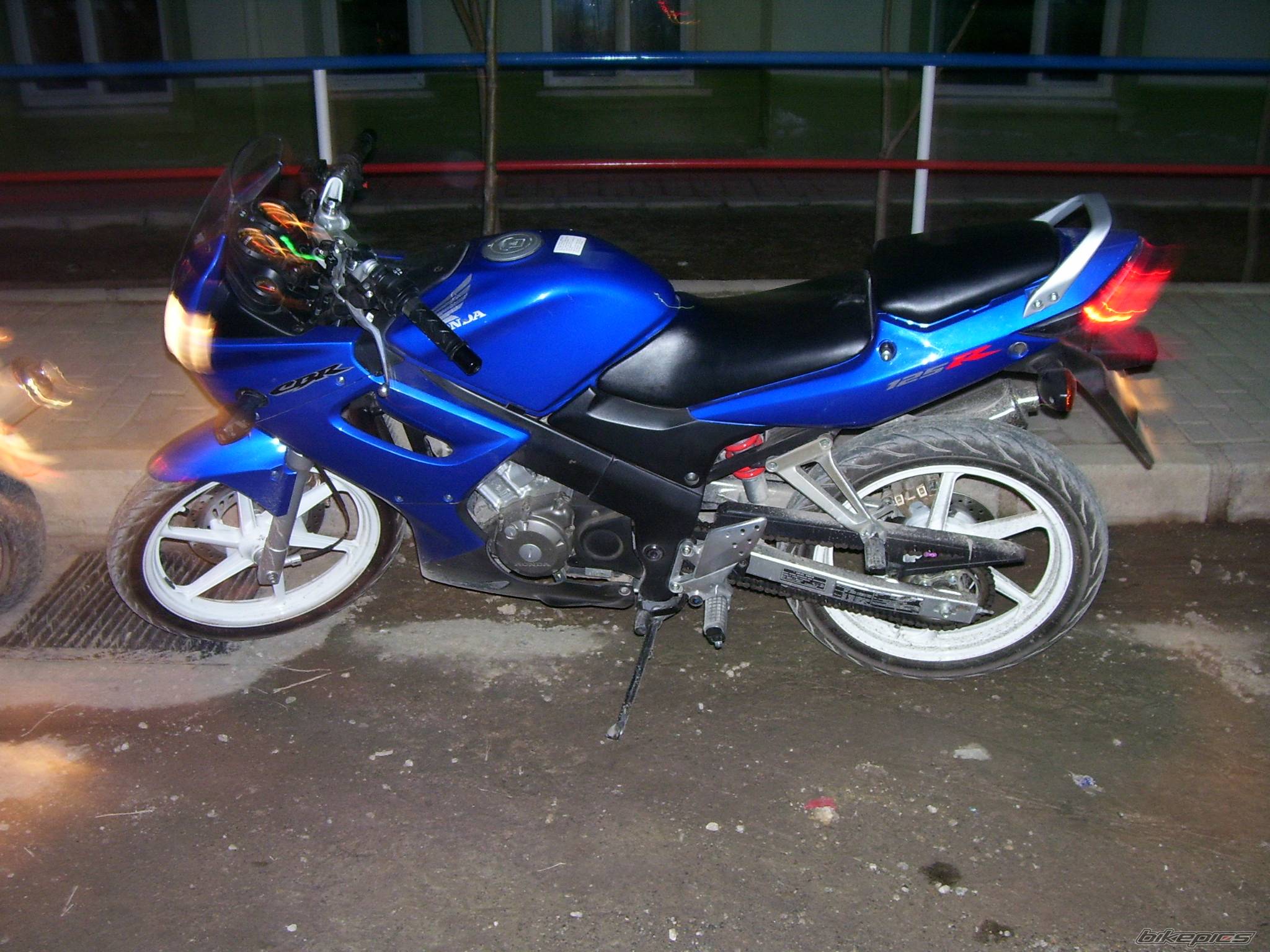 2006 HONDA CBR 125 | Picture 536951 motorcycle photo