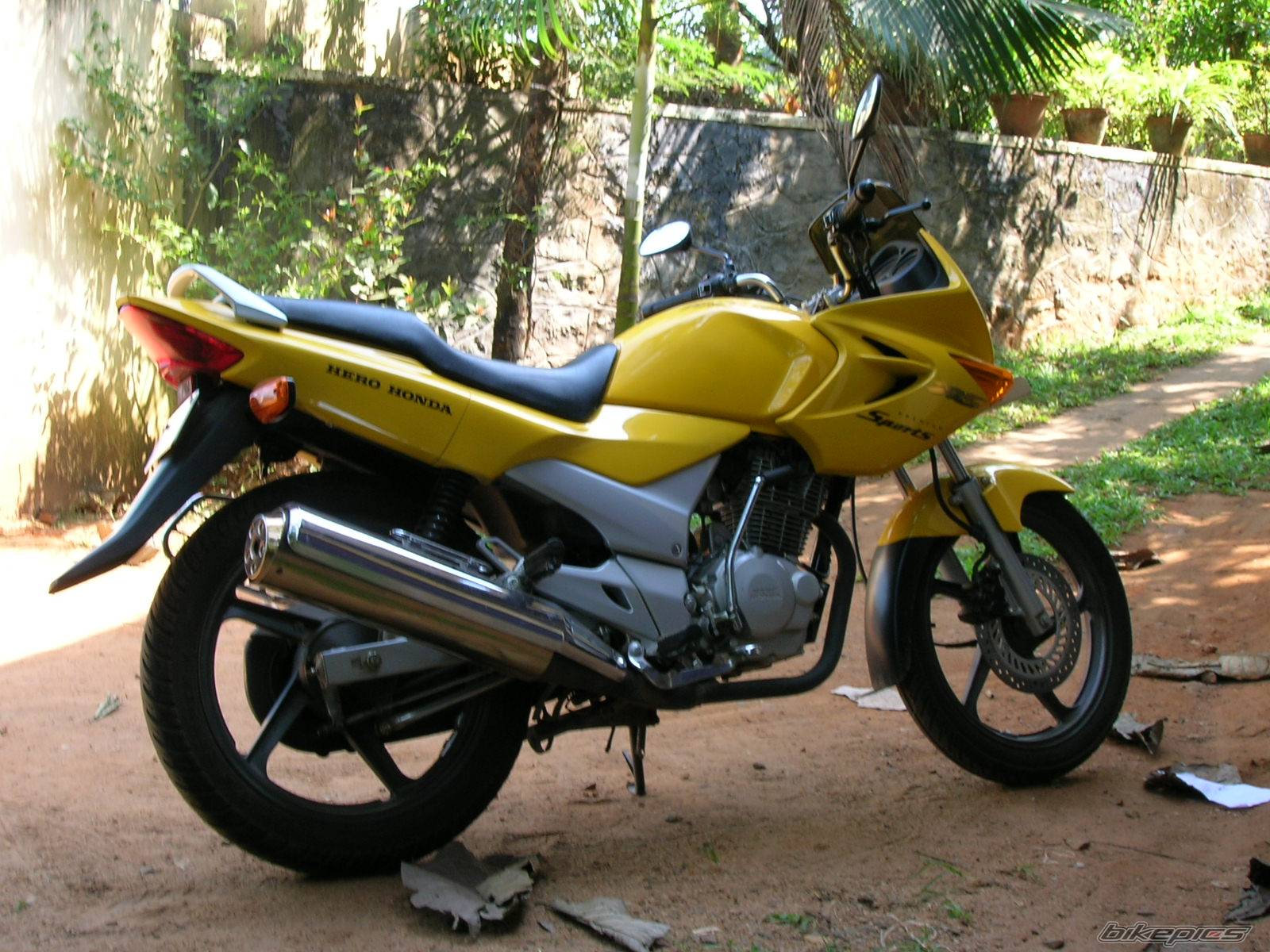 2005 HERO HONDA KARIZMA | Picture 537849 motorcycle photo