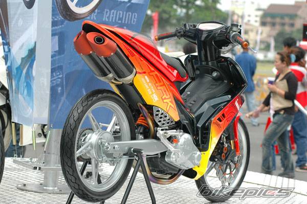 2005 YAMAHA SPARKZ 135 | Picture 538145 motorcycle photo