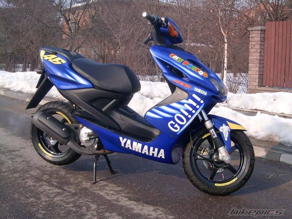 2004 YAMAHA YQ 50 AEROX RACE REPLICA | Picture 538372 motorcycle photo