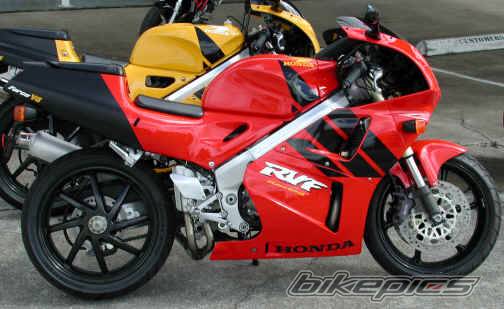 1996 HONDA VFR 400 | Picture 5385 motorcycle photo