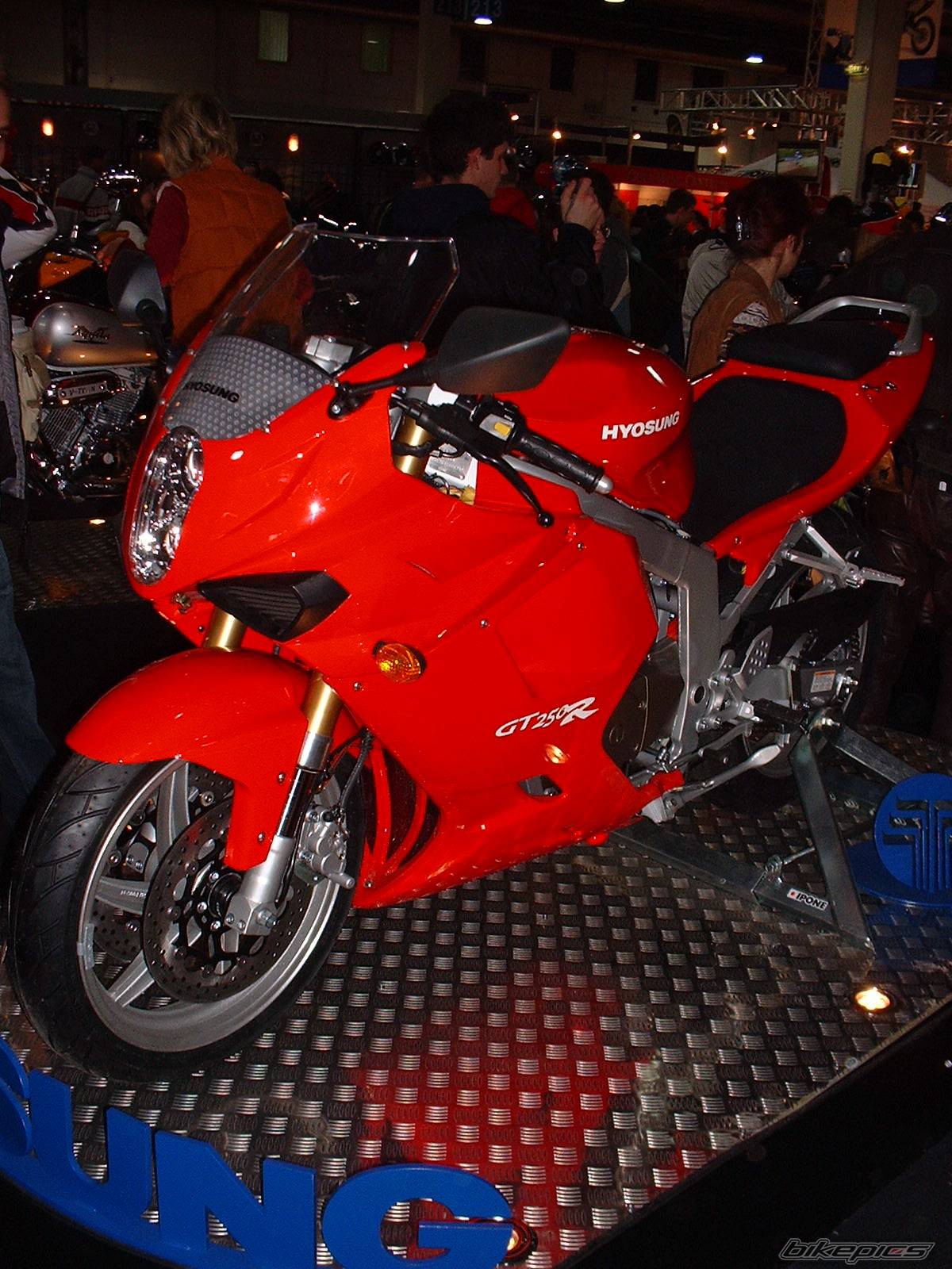 2006 HYOSUNG GT 250 R COMET | Picture 539295 motorcycle photo