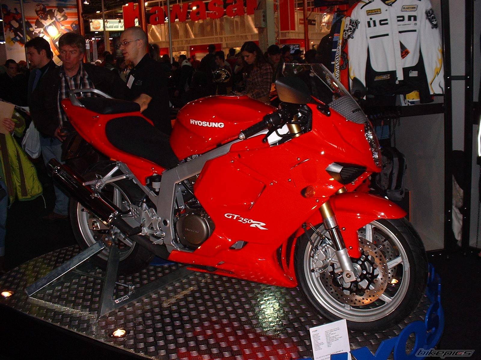 2006 HYOSUNG GT 250 R COMET | Picture 539297 motorcycle photo