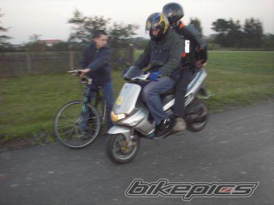 2001 GILERA RUNNER 50 | Picture 539605 motorcycle photo