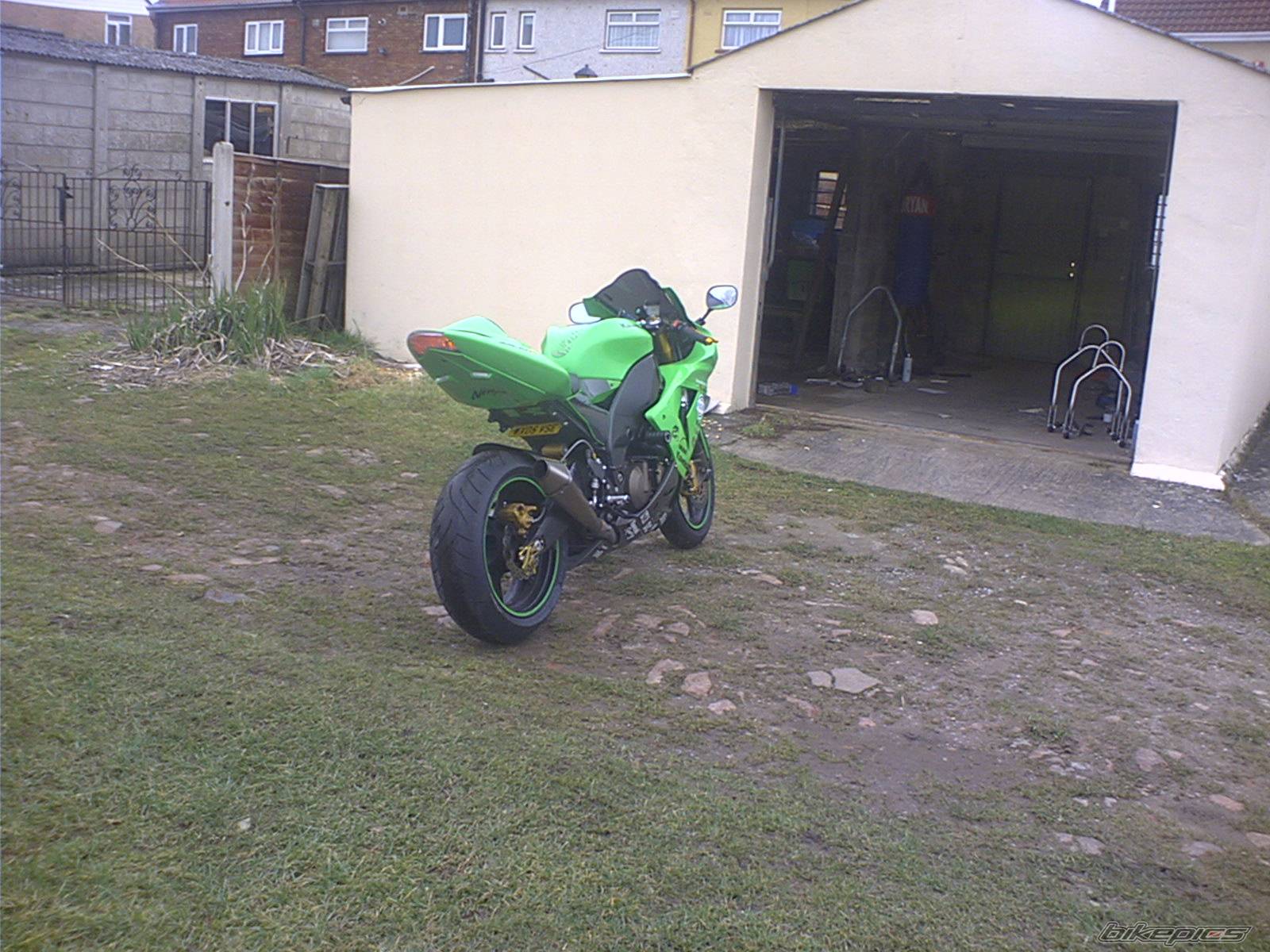 2005 KAWASAKI ZX 10R | Picture 540023 motorcycle photo