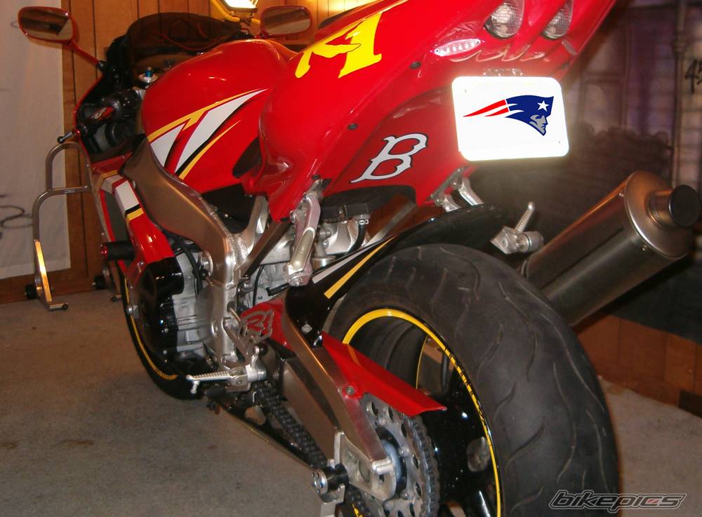2001 YAMAHA YZF R1 | Picture 540798 motorcycle photo