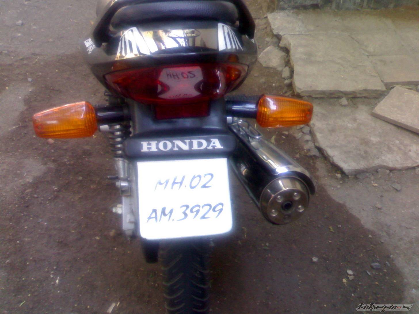 2005 HERO HONDA KARIZMA BLACK | Picture 541110 motorcycle photo