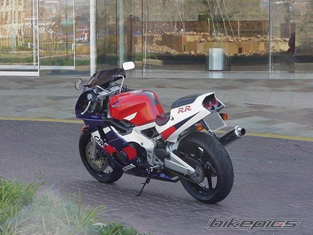 1996 HONDA CBR 400 | Picture 5428 motorcycle photo