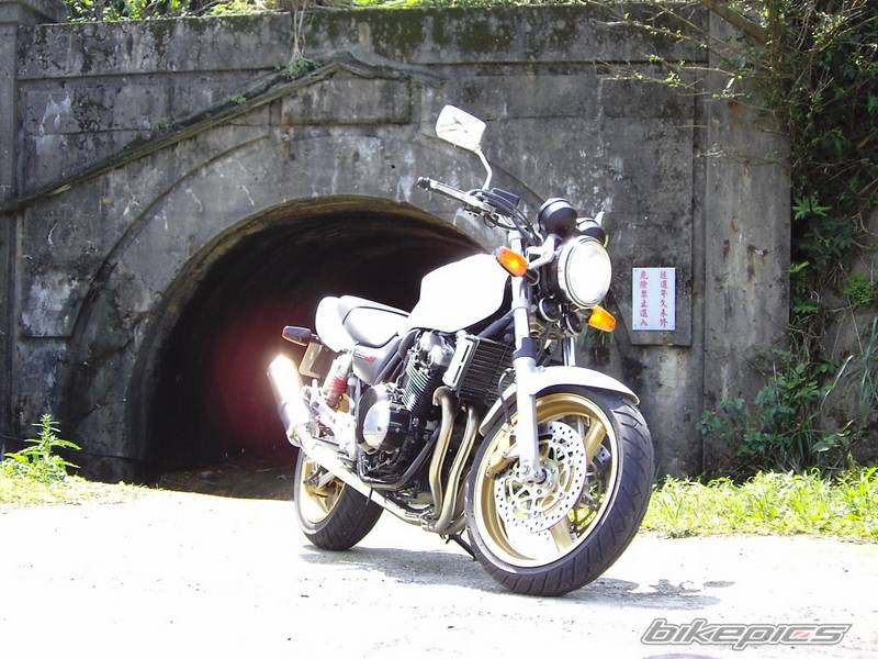2002 HONDA CB 400 | Picture 543180 motorcycle photo