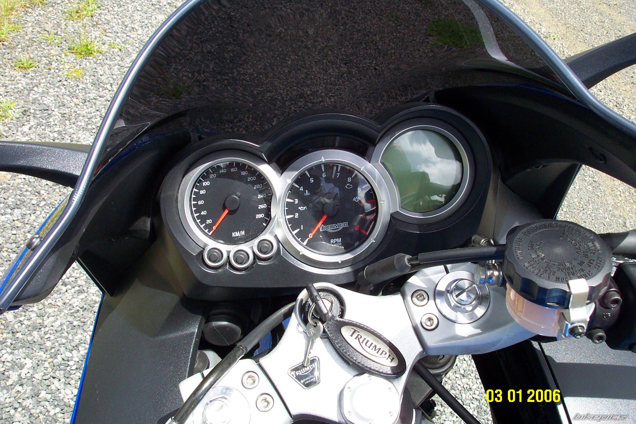 2005 TRIUMPH SPRINT ST | Picture 546163 motorcycle photo
