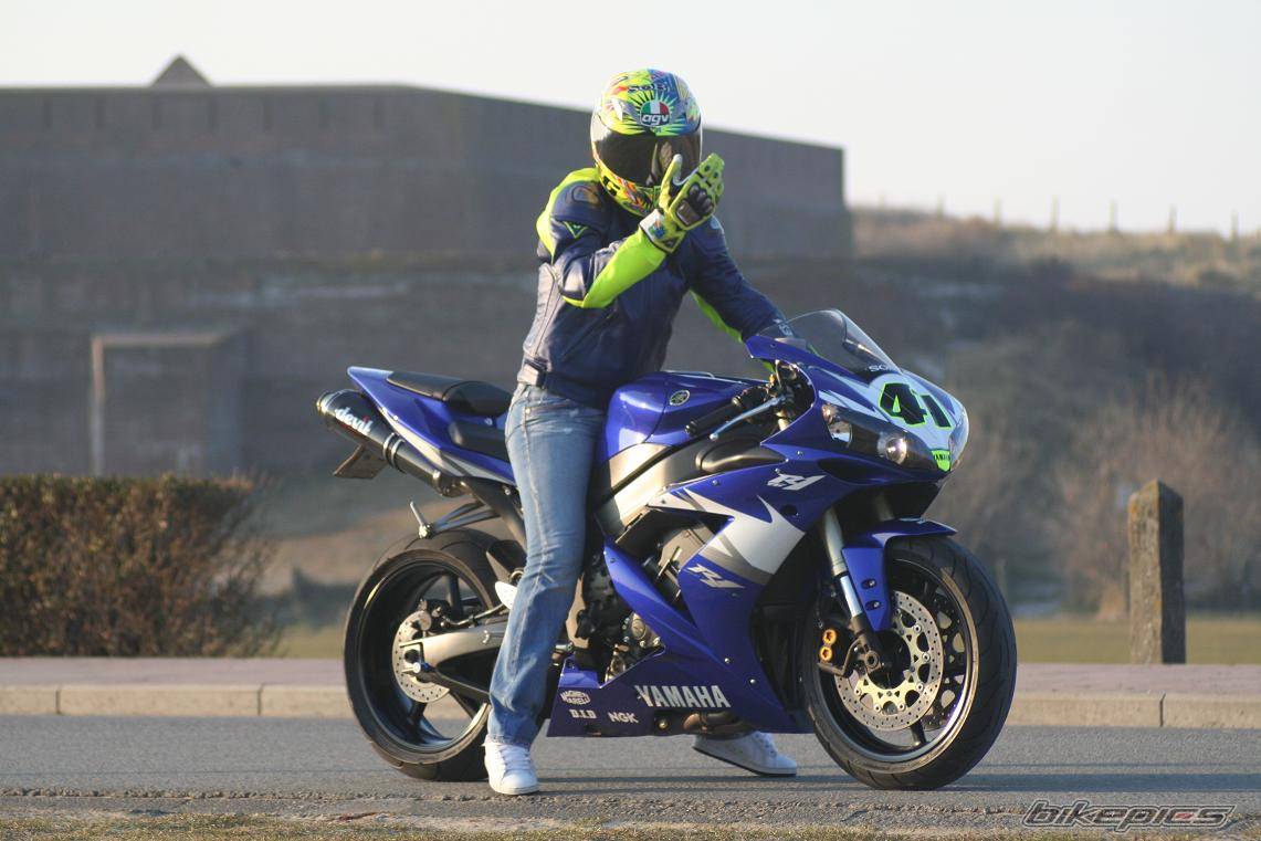 2005 YAMAHA YZF R1 | Picture 547315 motorcycle photo