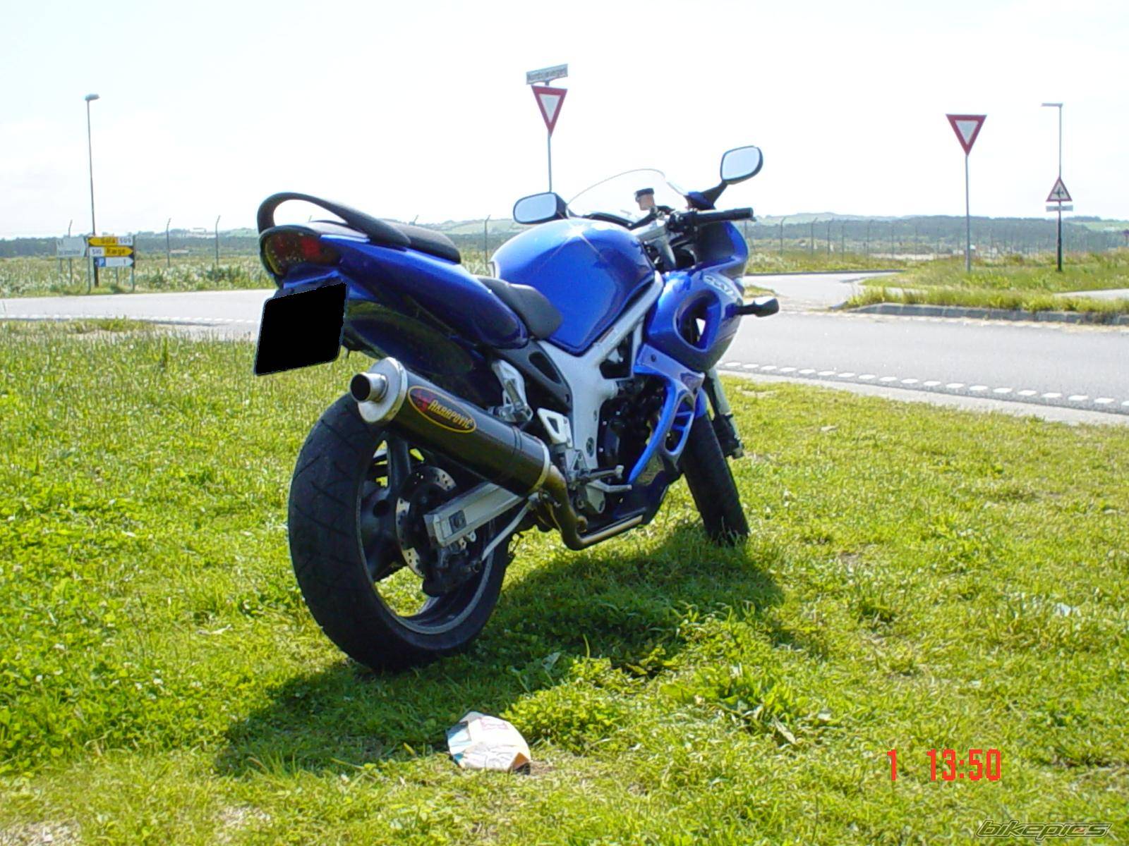2000 SUZUKI SV 650S | Picture 54960 motorcycle photo
