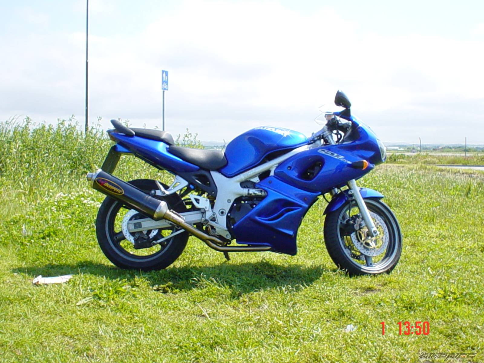 2000 SUZUKI SV 650S | Picture 54961 motorcycle photo