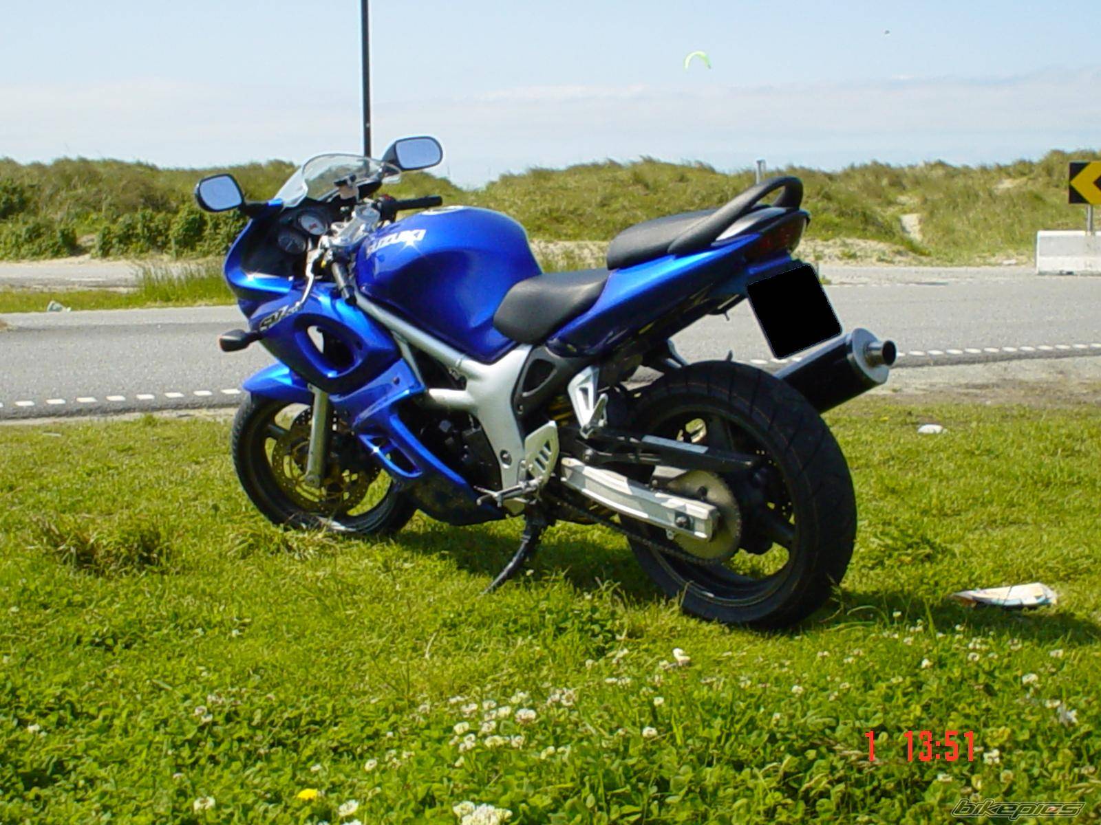 2000 SUZUKI SV 650S | Picture 54962 motorcycle photo