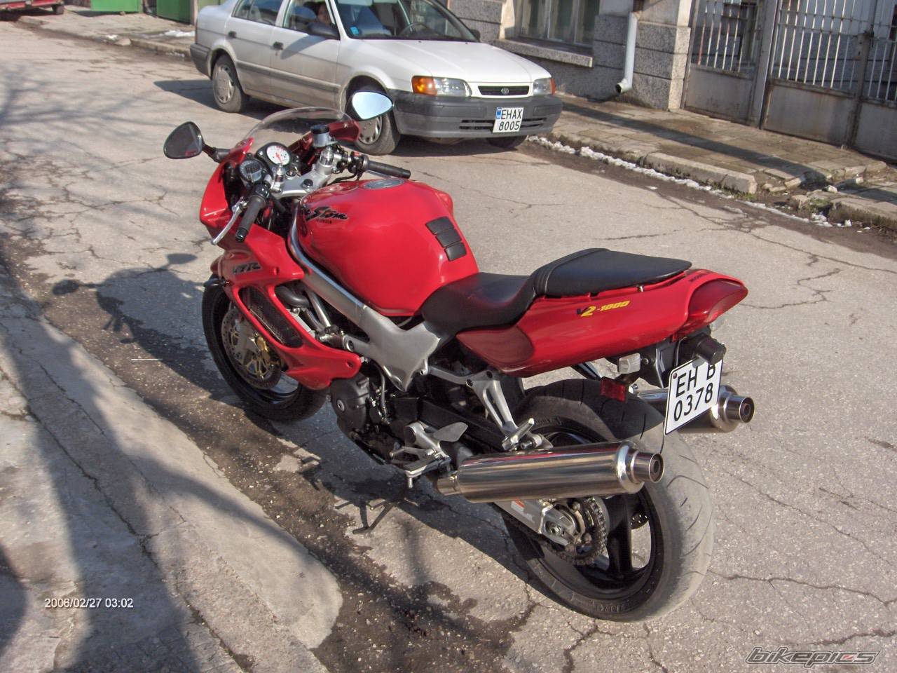 2000 HONDA VTR 1000 | Picture 549737 motorcycle photo