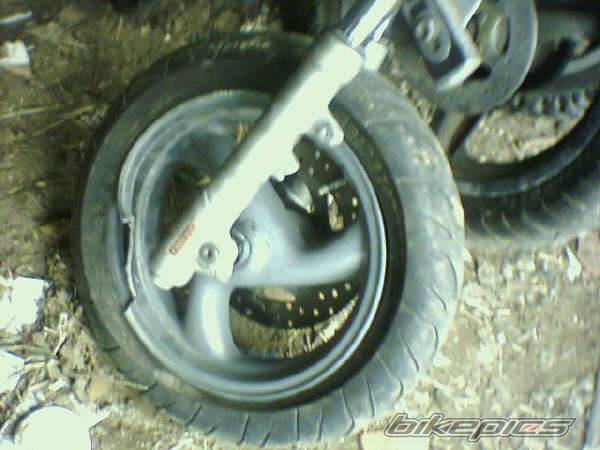 2002 PEUGEOT ELYSEO 100 | Picture 550970 motorcycle photo