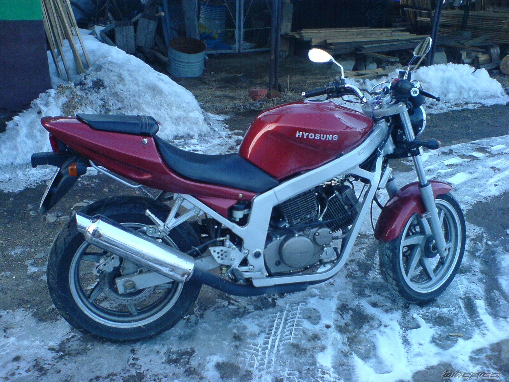 2004 HYOSUNG GT 125 COMET | Picture 551645 motorcycle photo