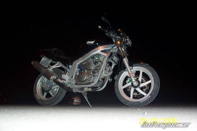 2004 HYOSUNG GT 125 COMET | Picture 552109 motorcycle photo