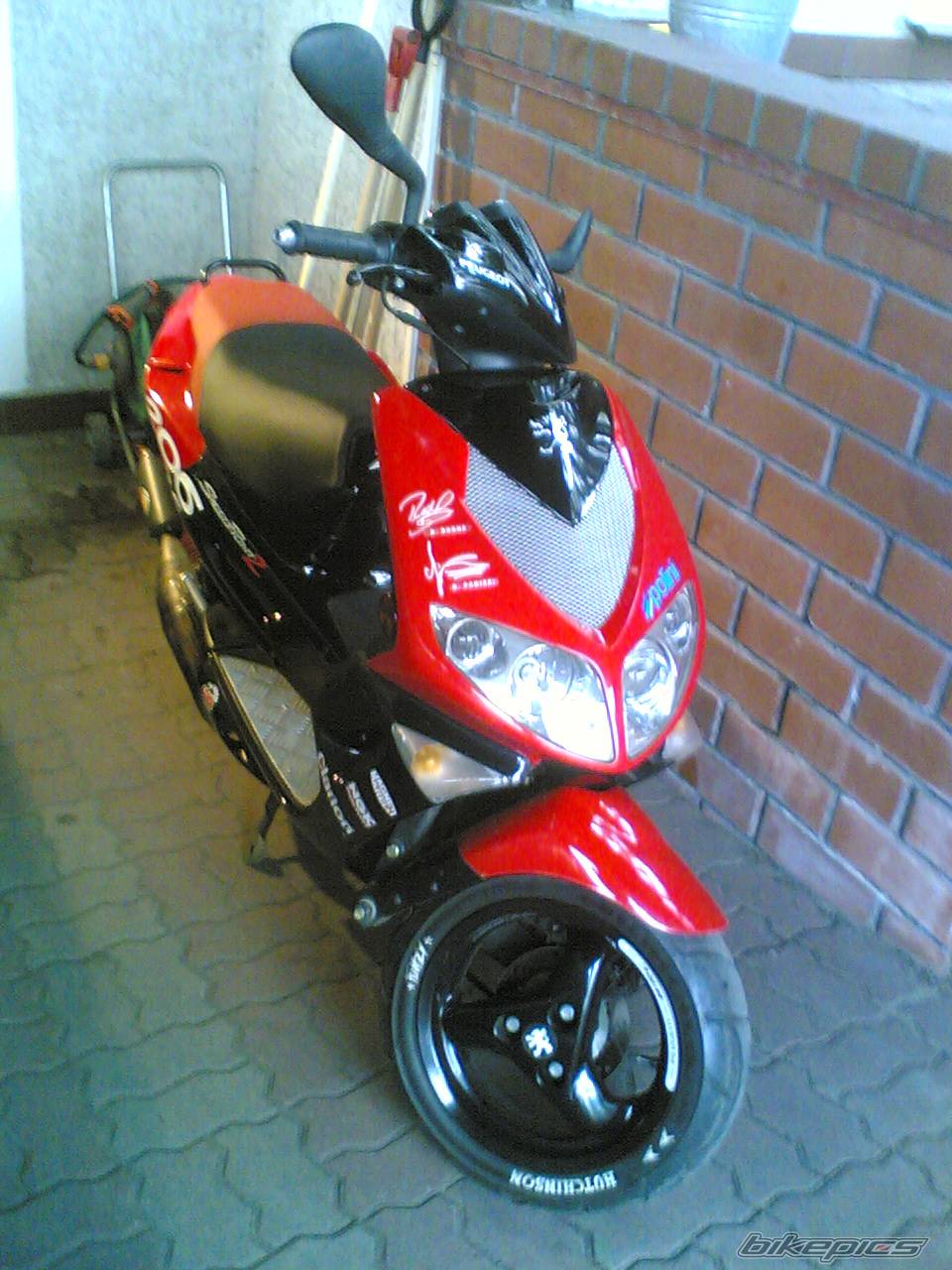 2004 PEUGEOT SPEEDFIGHT2 50 | Picture 552544 motorcycle photo