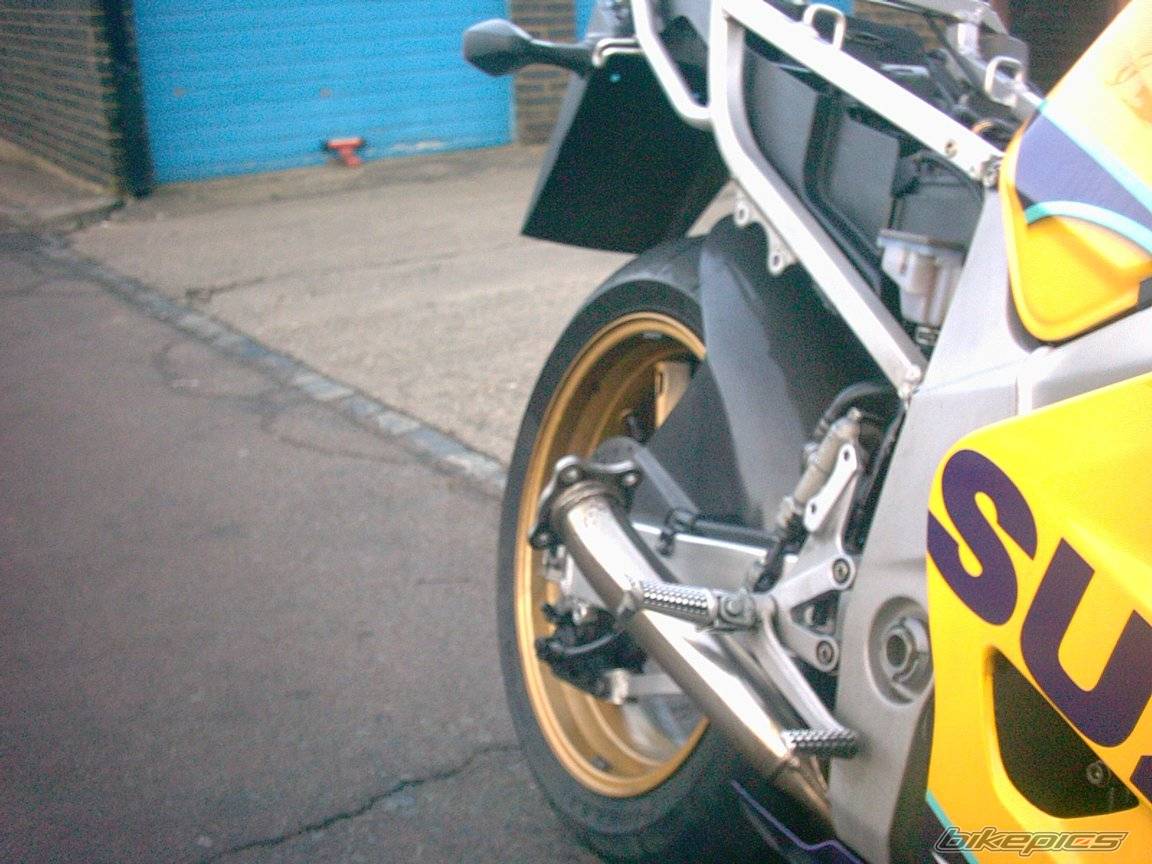 2003 SUZUKI GSX R 600 | Picture 552591 motorcycle photo