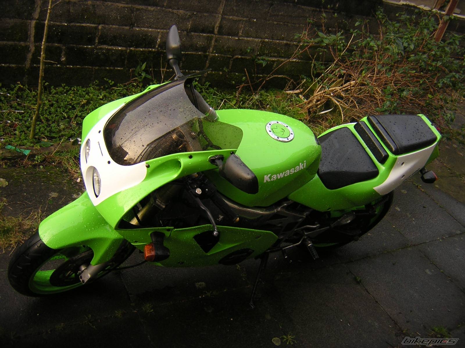 1990 KAWASAKI ZXR 400 | Picture 552623 motorcycle photo