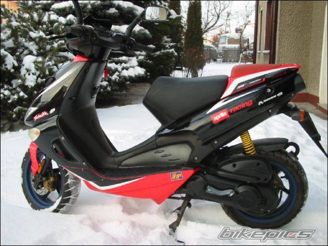 2002 APRILIA SR 50 | Picture 552961 motorcycle photo