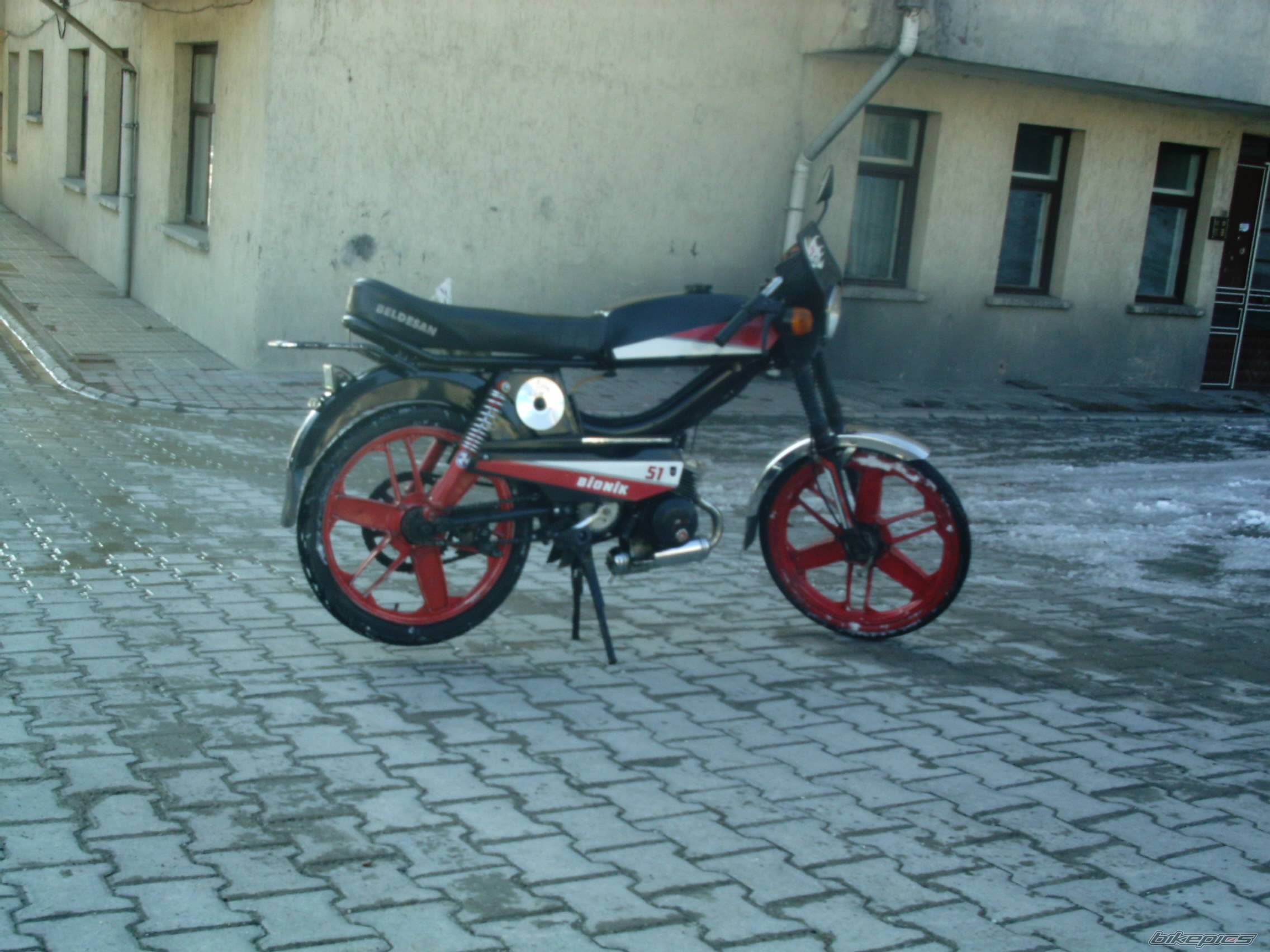 2005 YAMAHA MOBYLETTE | Picture 553702 motorcycle photo