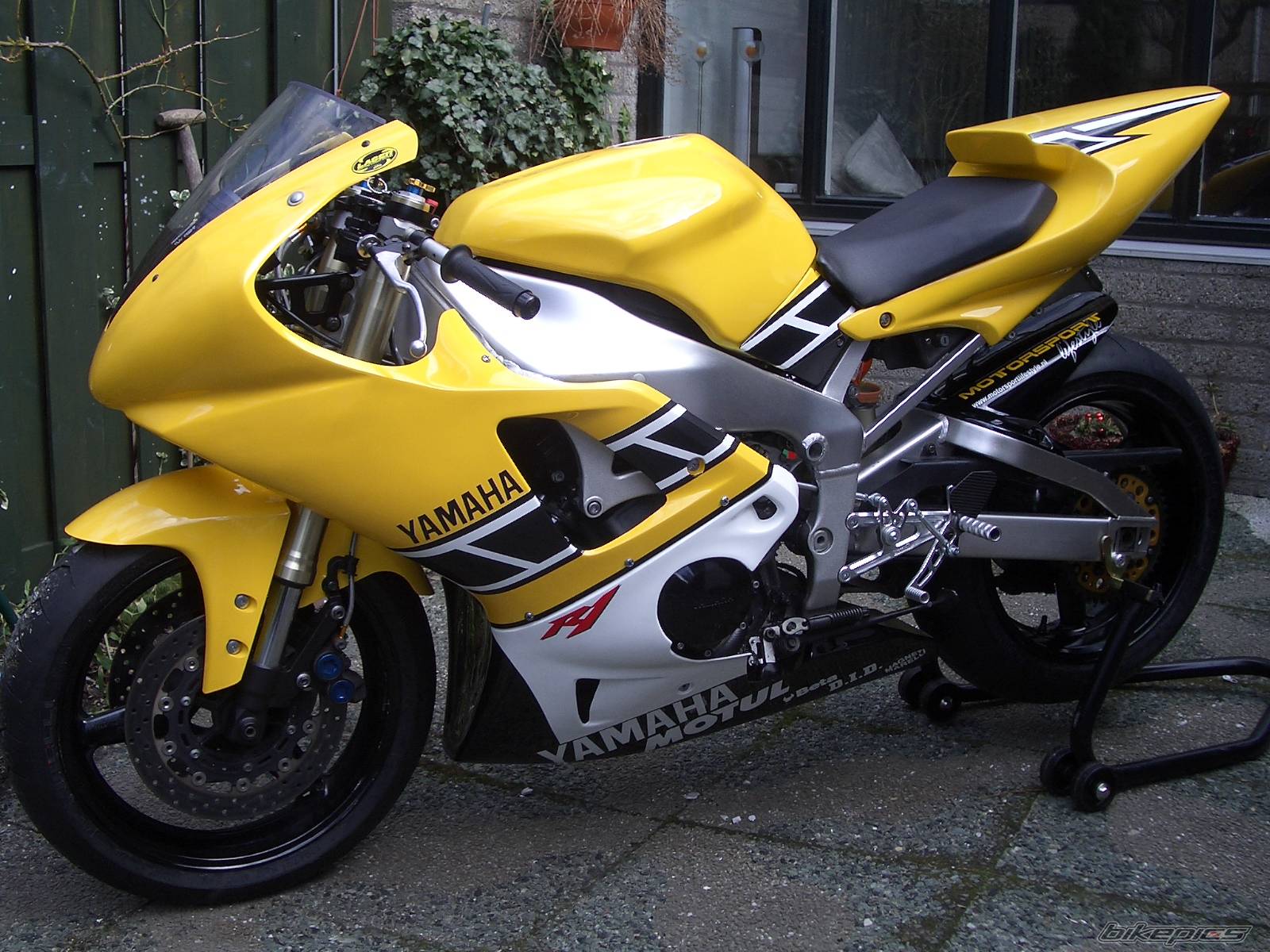 1998 YAMAHA YZF R1 | Picture 553861 motorcycle photo