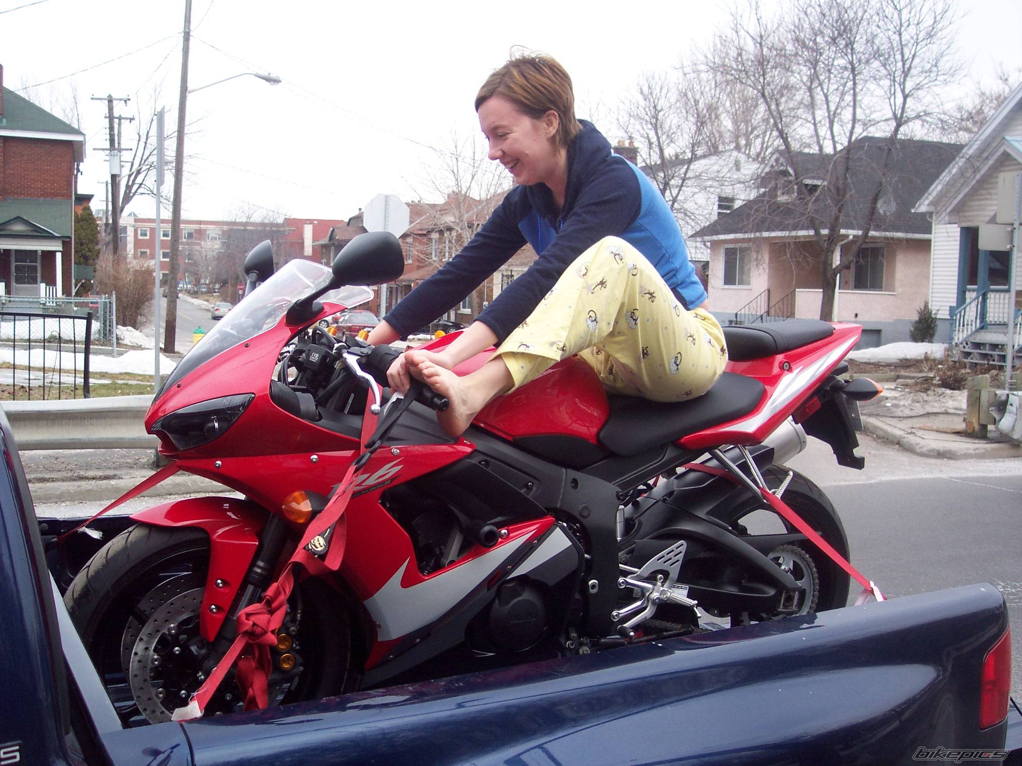 2005 YAMAHA YZF R6 | Picture 554987 motorcycle photo