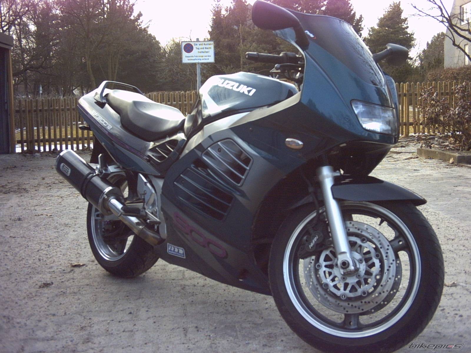 1996 SUZUKI RF 900 | Picture 555298 motorcycle photo