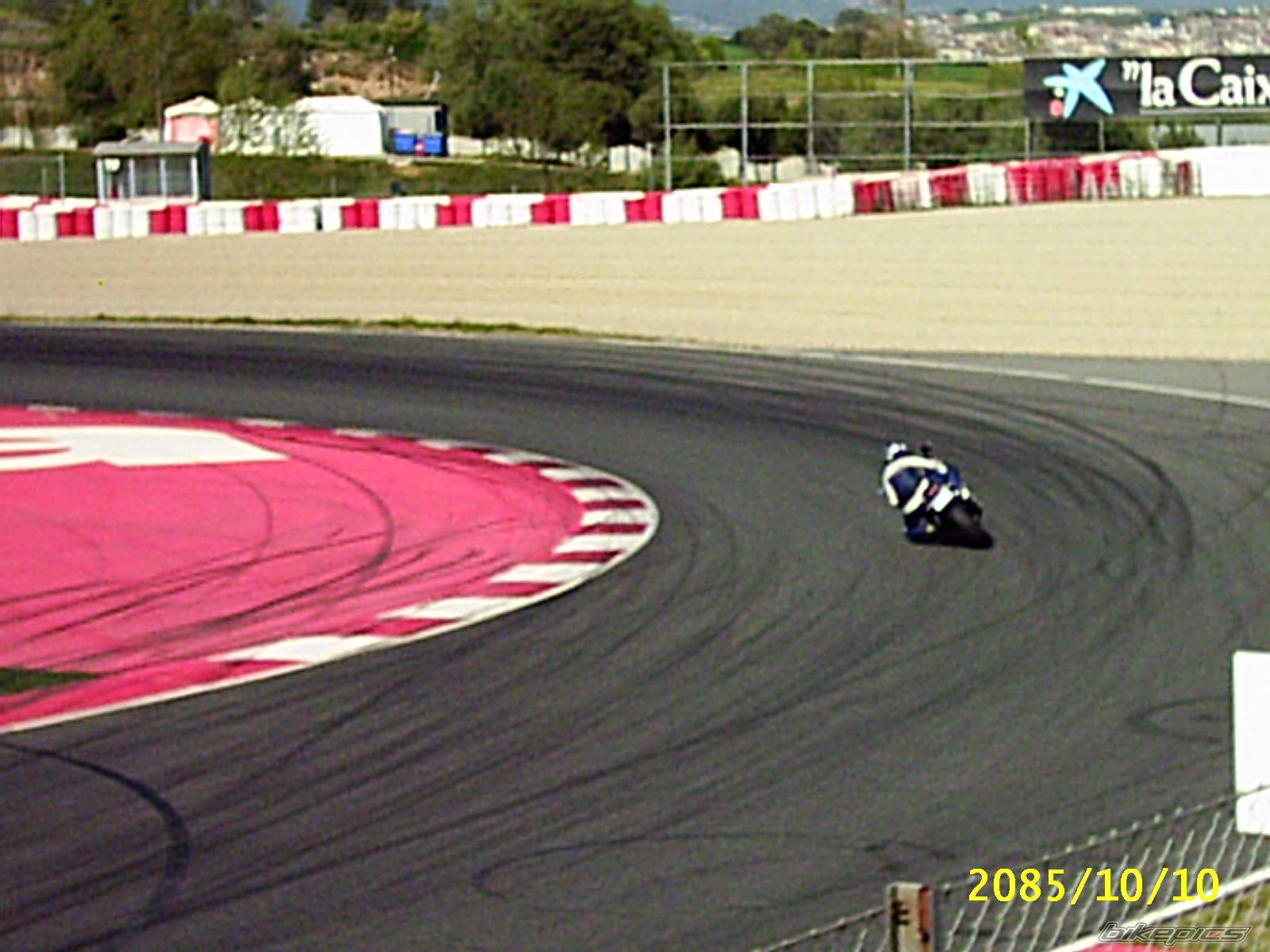 2004 YAMAHA YZF R6 | Picture 555537 motorcycle photo