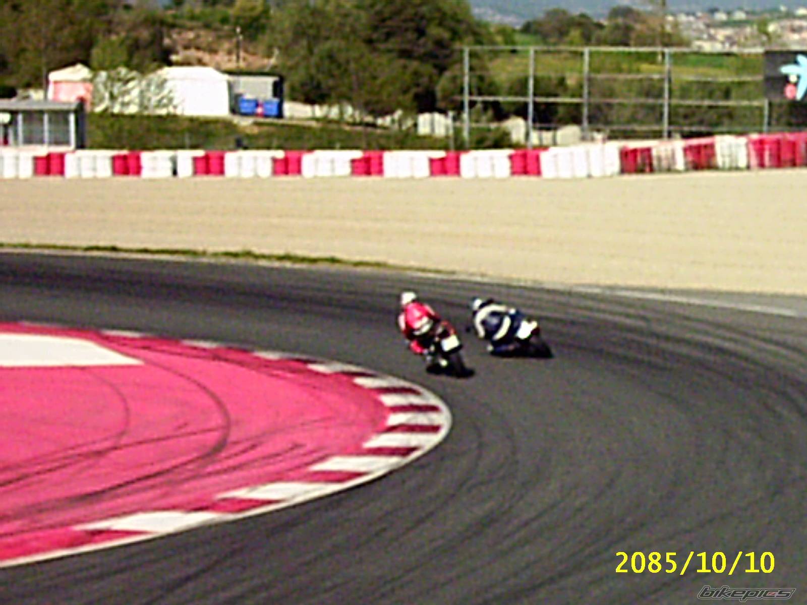 2004 YAMAHA YZF R6 | Picture 555549 motorcycle photo