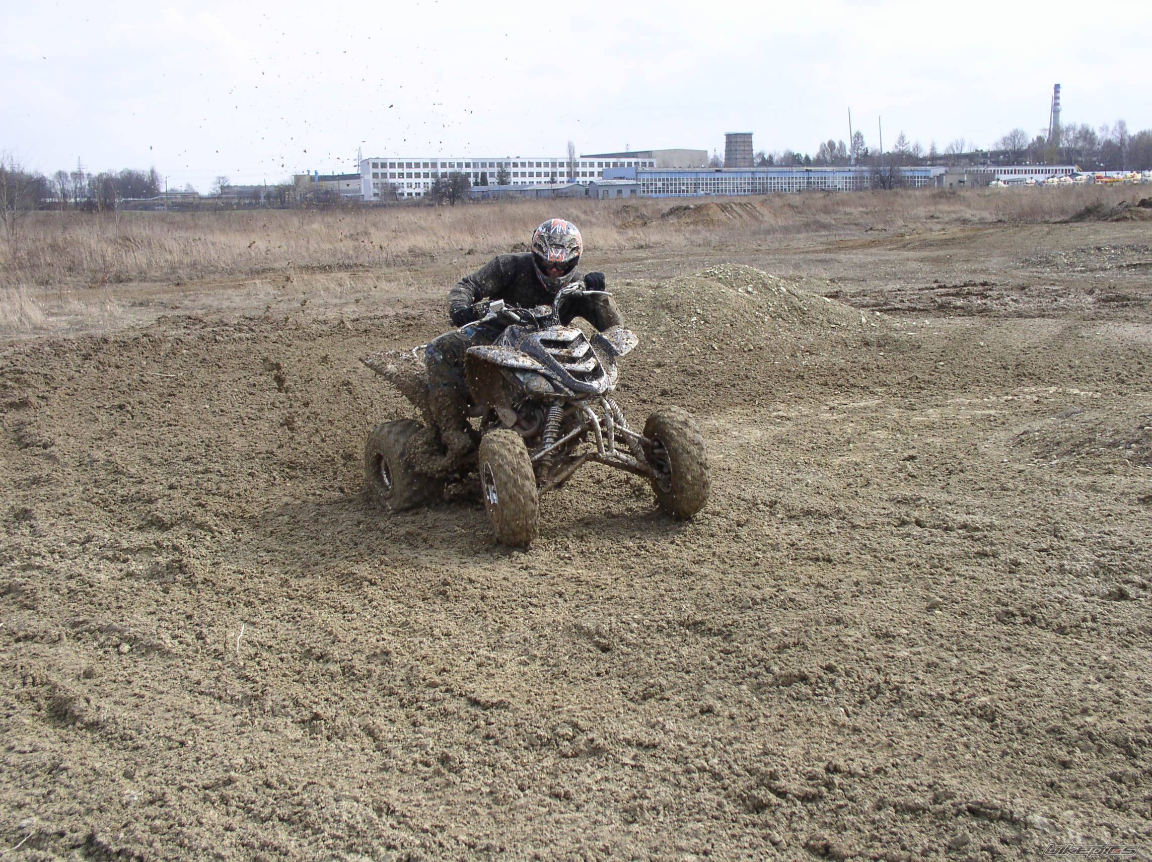 2005 YAMAHA YFM700R | Picture 555736 motorcycle photo