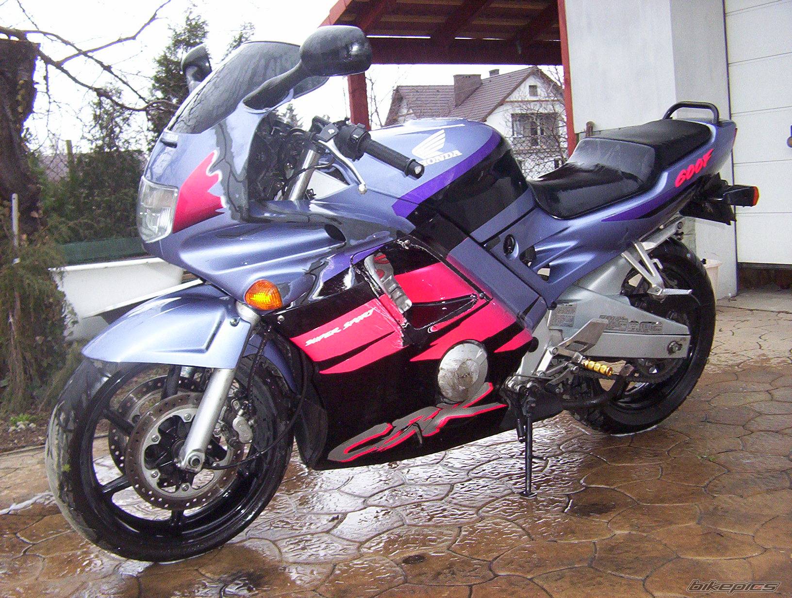 1994 HONDA CBR 600 | Picture 555889 motorcycle photo