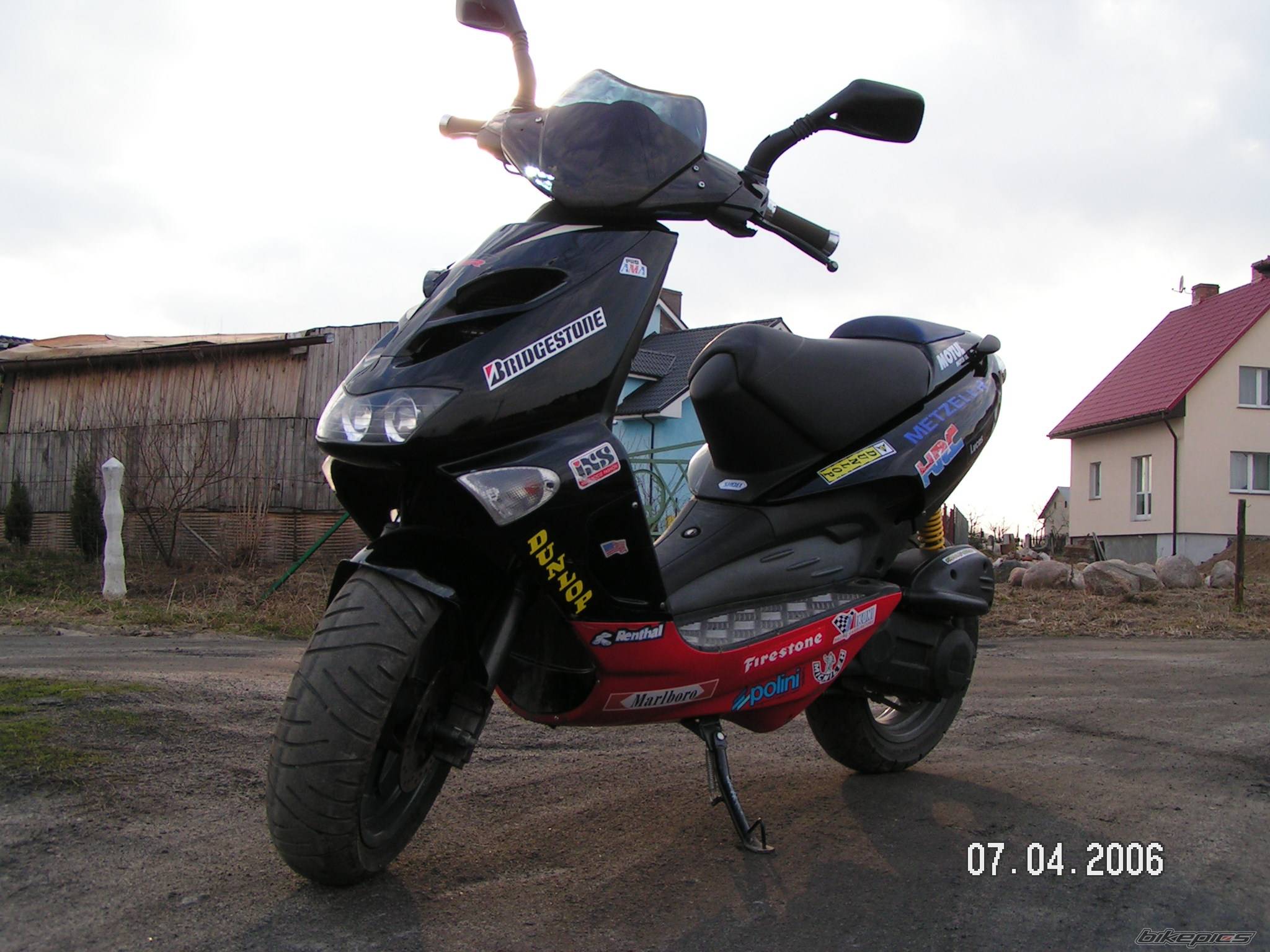2006 APRILIA SR 50 | Picture 557952 motorcycle photo