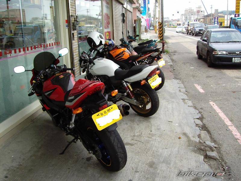2002 HONDA CB 400 | Picture 558203 motorcycle photo