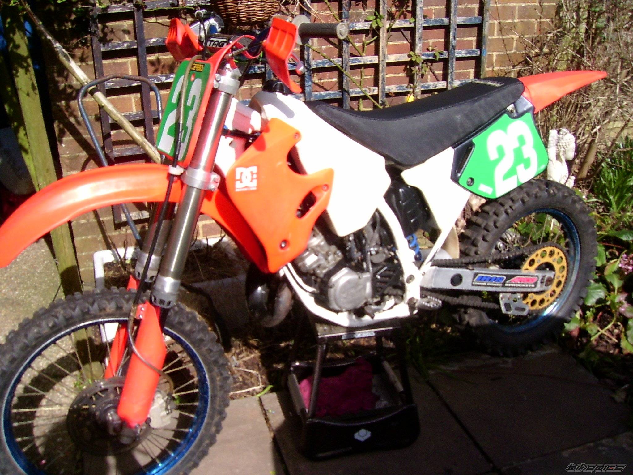 1994 HONDA CR 125 | Picture 558446 motorcycle photo