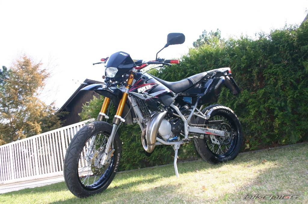 2006 MOTORHISPANIA FURIA SUPERMOTARD 50 | Picture 558478 motorcycle photo