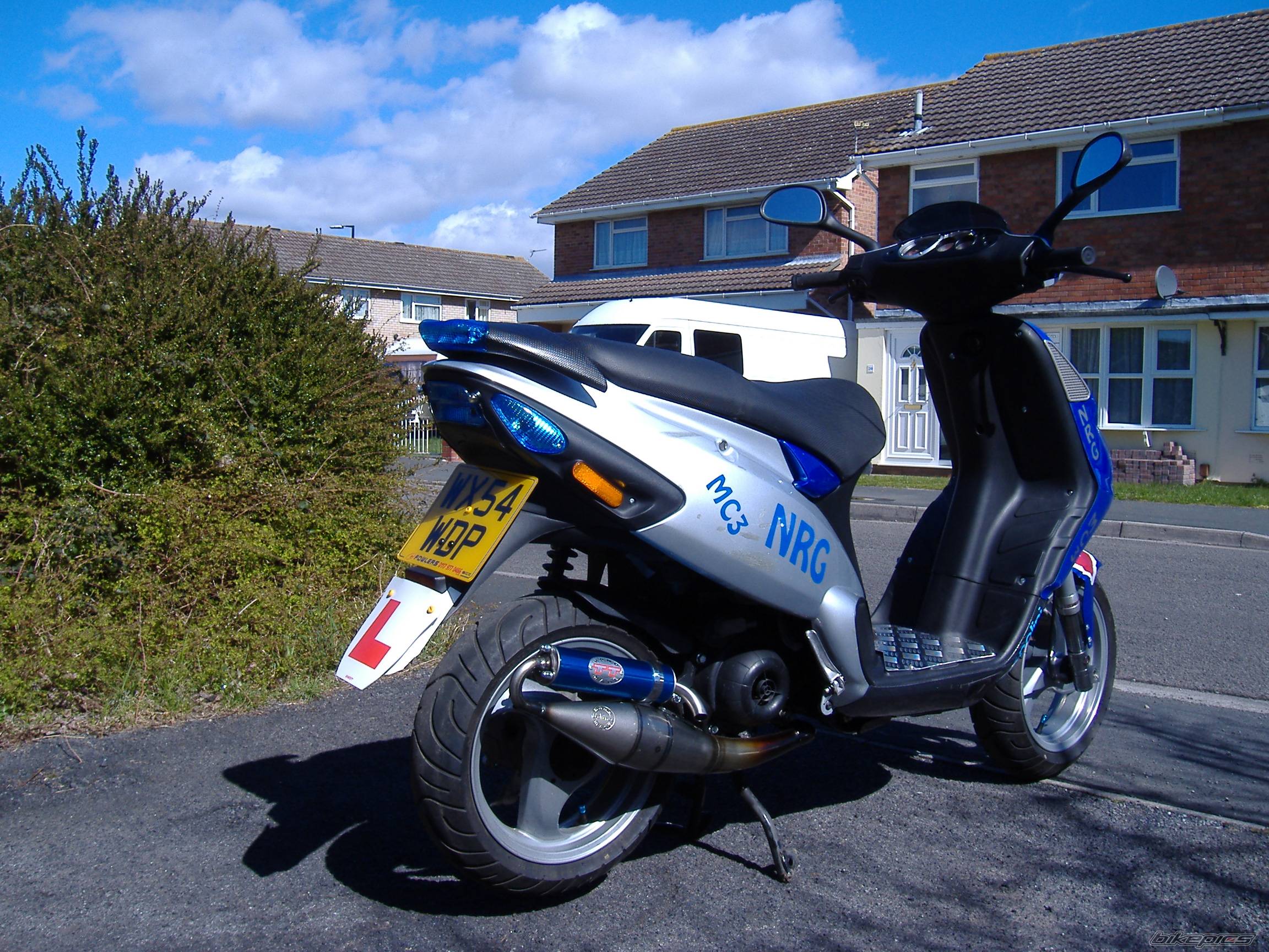 2004 PIAGGIO NRG | Picture 559749 motorcycle photo