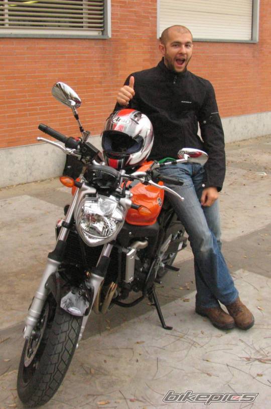 2006 YAMAHA FZ6 FAZER | Picture 559915 motorcycle photo