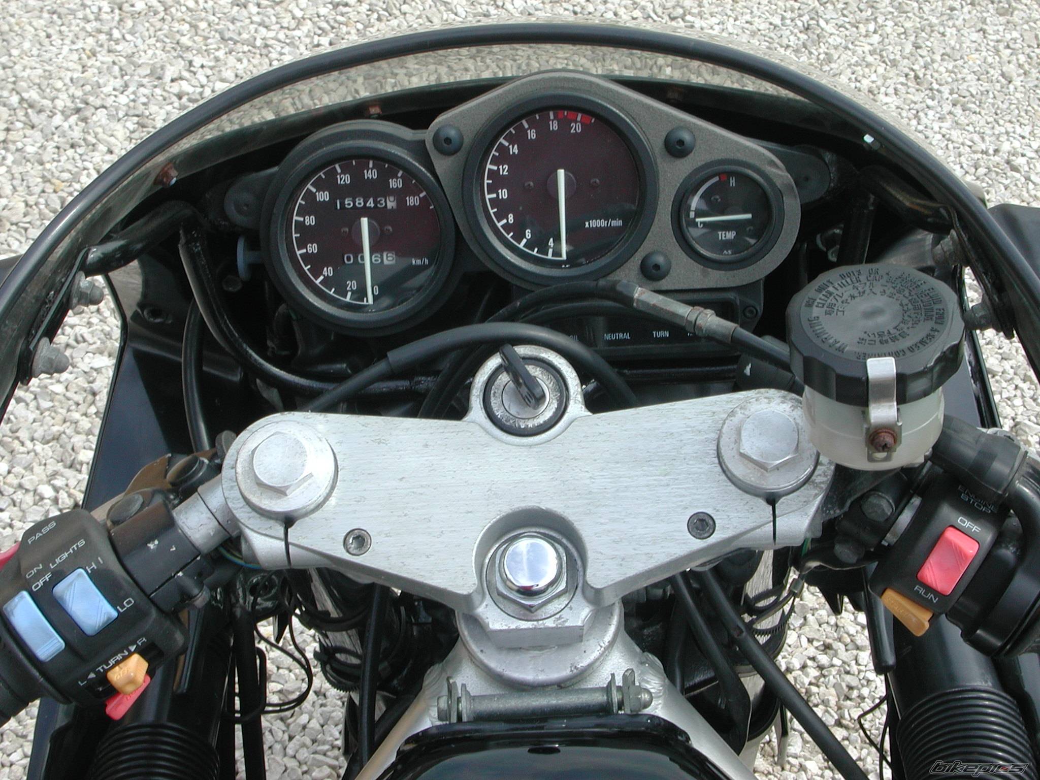 1992 YAMAHA FZR 250 | Picture 56057 motorcycle photo